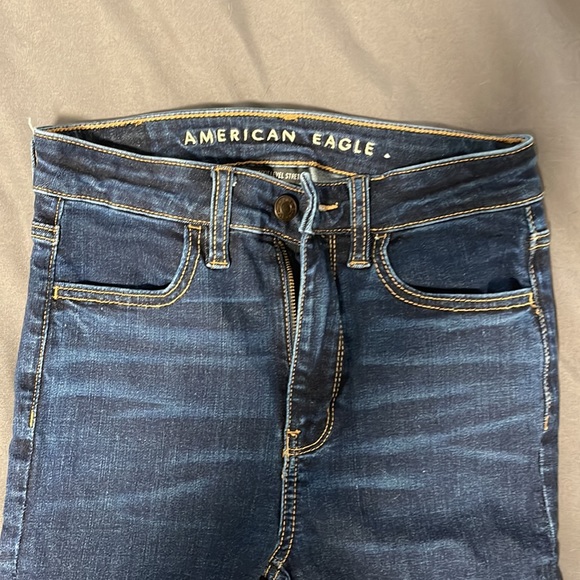 American eagle super high rise stretchy skinny jean - Picture 2 of 3